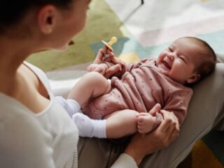 Newborn Routine: 7 Helpful Daily Care Checks