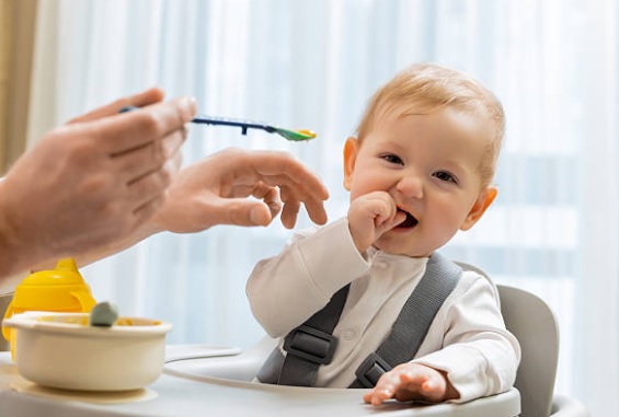Illustration accompanying baby immune system care questions