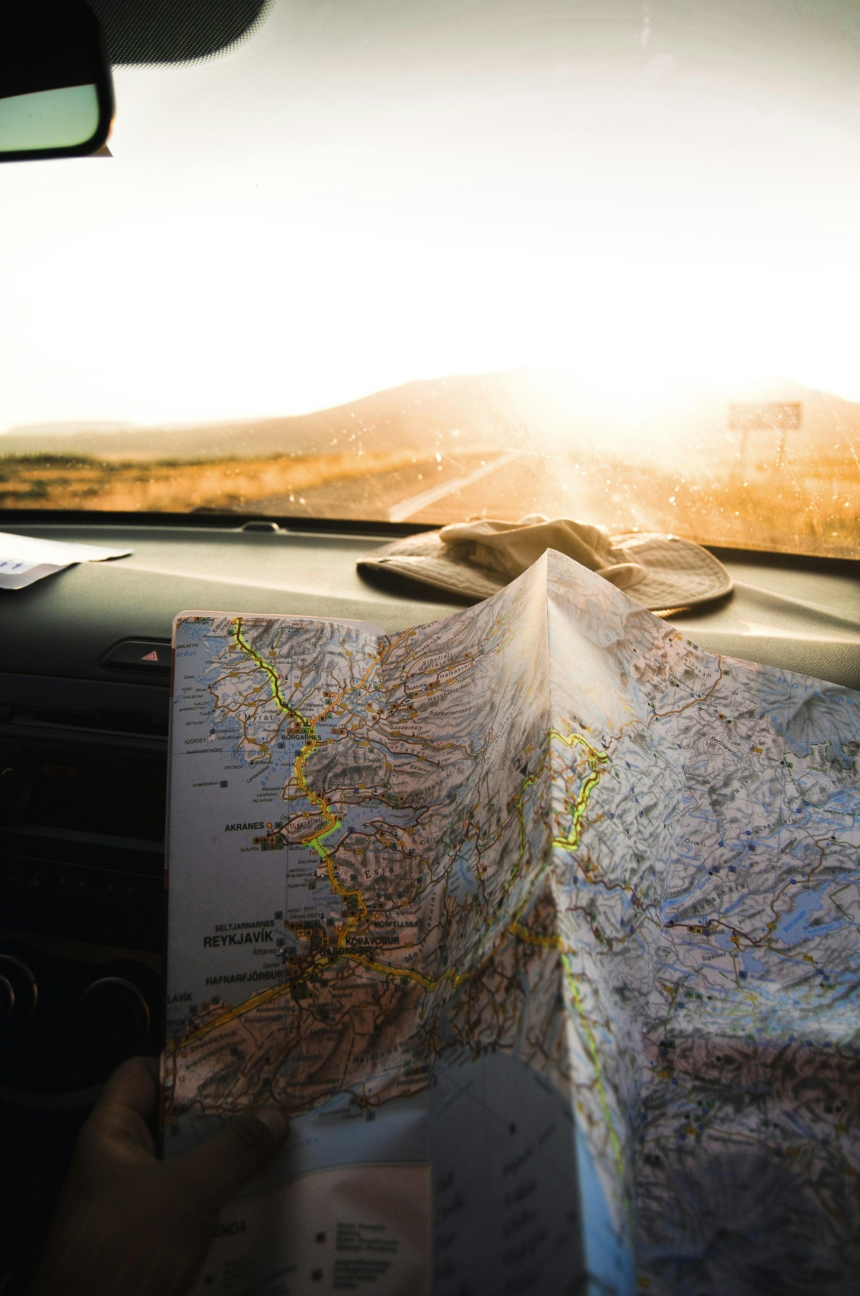 Travel baby accessories to compare for outings