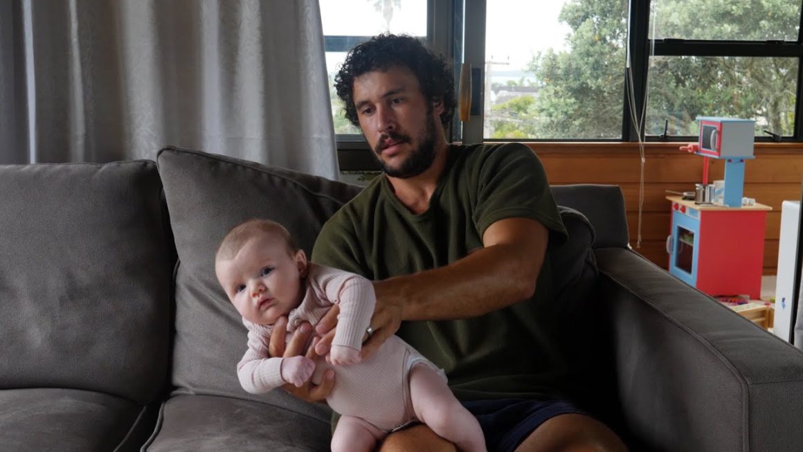 Guide to Newborns: How to DAD Video and 3 Helpful Checks
